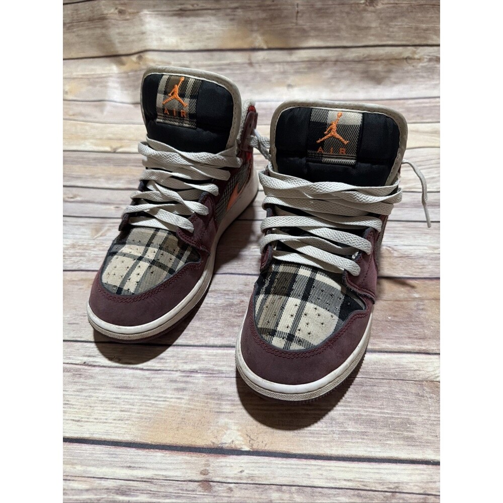 Nike Air Jordan 1 Mid SE (GS) Night Maroon FD5460-608 Size 5.5Y Women's 7